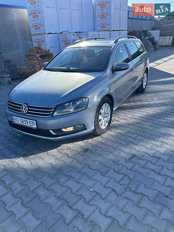 Універсал Volkswagen Passat 2013 в Кременці