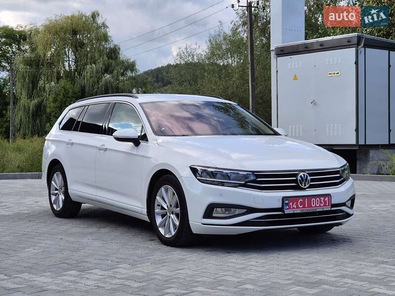 Универсал Volkswagen Passat 2020 в Бережанах