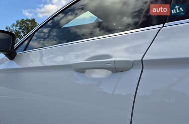 Універсал Volkswagen Passat 2020 в  фото 16 Універсал Volkswagen Passat 2020 в