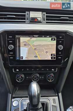 Універсал Volkswagen Passat 2020 в  фото 41 Універсал Volkswagen Passat 2020 в