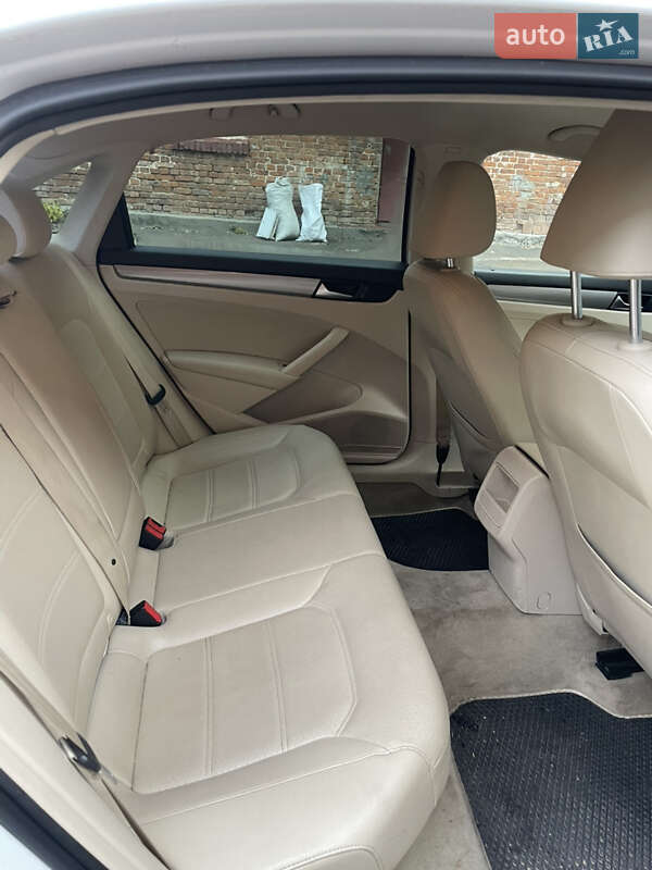 Седан Volkswagen Passat 2013 в Хмельницком фото 10 Седан Volkswagen Passat 2013 в Хмельницком