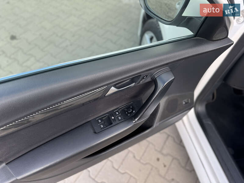 Универсал Volkswagen Passat 2011 в Луцке фото 19 Универсал Volkswagen Passat 2011 в Луцке