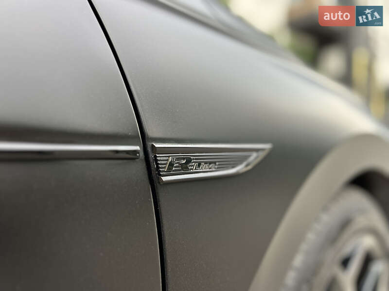 Седан Volkswagen Passat 2020 в Киеве