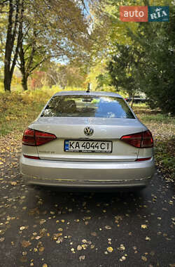 Седан Volkswagen Passat 2016 в  фото 40 Седан Volkswagen Passat 2016 в