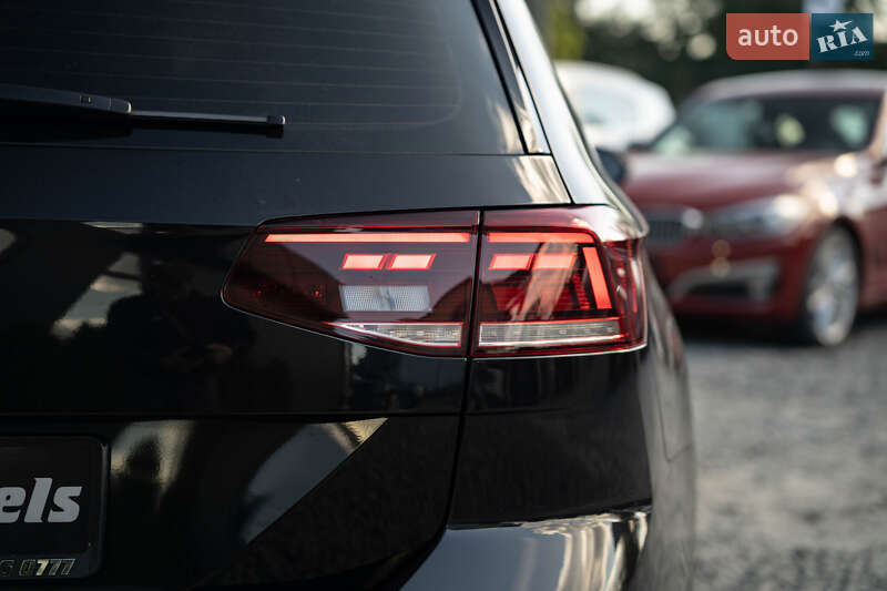 Універсал Volkswagen Passat 2021 в Чернівцях