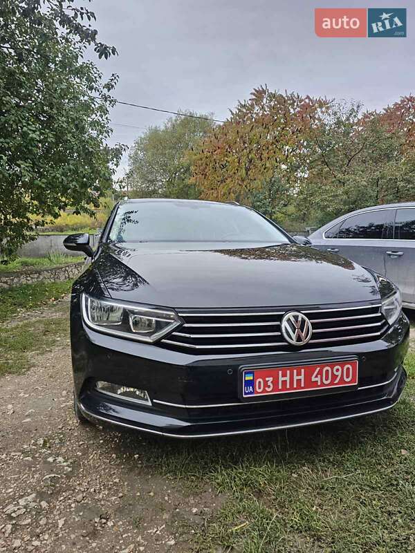 Універсал Volkswagen Passat 2015 в Тернополі