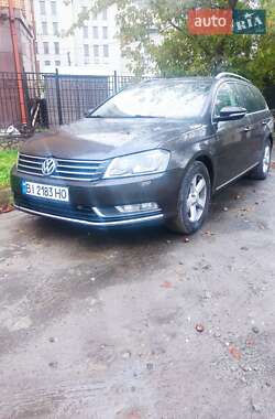 Універсал Volkswagen Passat 2012 в Лубнах
