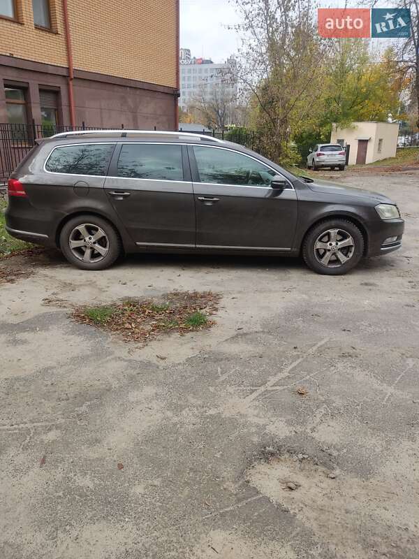 Универсал Volkswagen Passat 2012 в Лубнах фото 9 Универсал Volkswagen Passat 2012 в Лубнах