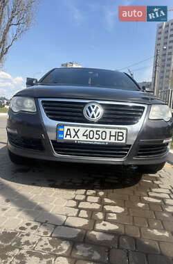 Универсал Volkswagen Passat 2006 в Харькове