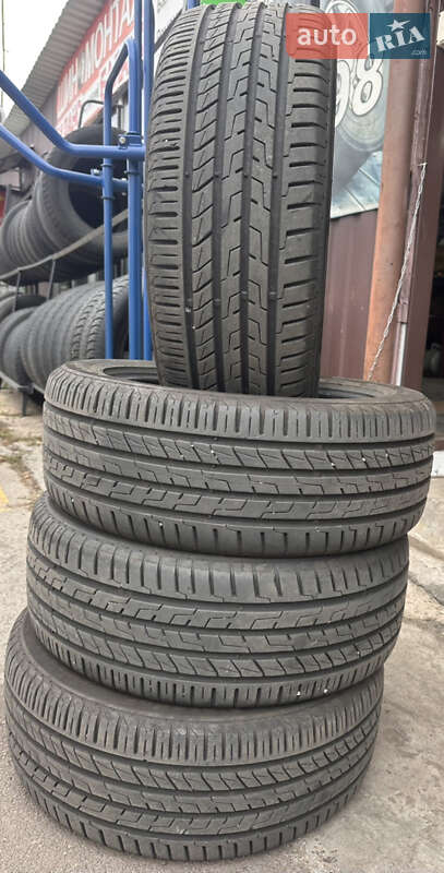 Седан Volkswagen Passat 2017 в Киеве