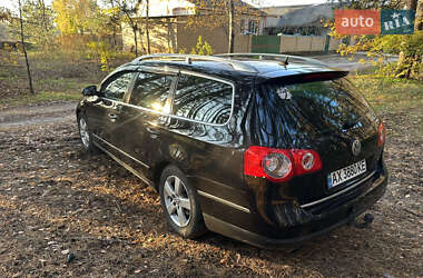 Универсал Volkswagen Passat 2005 в  фото 11 Универсал Volkswagen Passat 2005 в