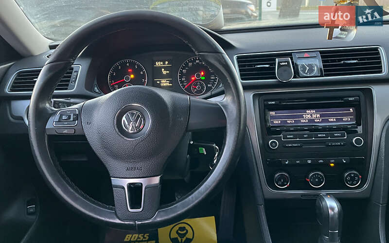 Універсал Volkswagen Passat 2012 в Коломиї