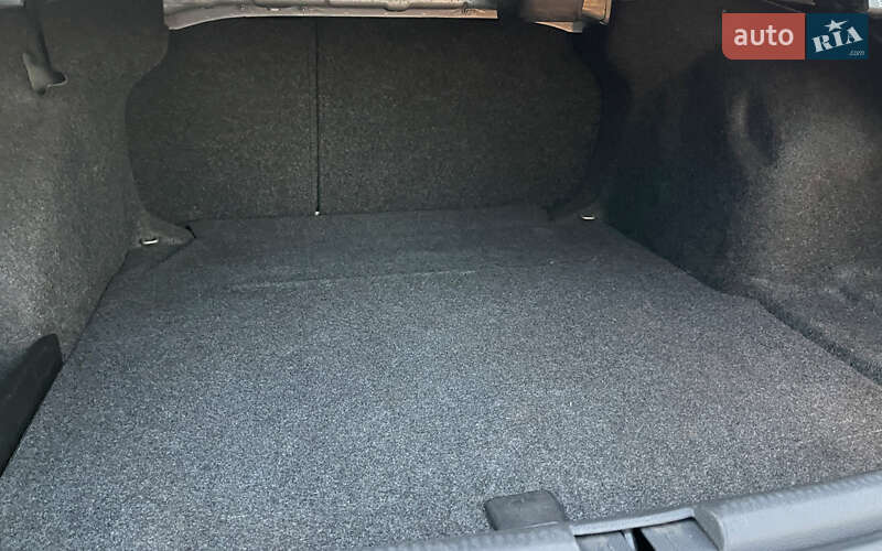 Універсал Volkswagen Passat 2012 в Коломиї