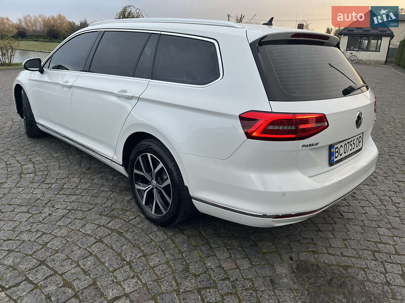 Універсал Volkswagen Passat 2018 в Львові фото 25 Універсал Volkswagen Passat 2018 в Львові