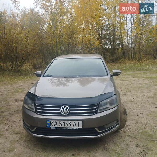 Седан Volkswagen Passat 2011 в Киеве фото 2 Седан Volkswagen Passat 2011 в Киеве