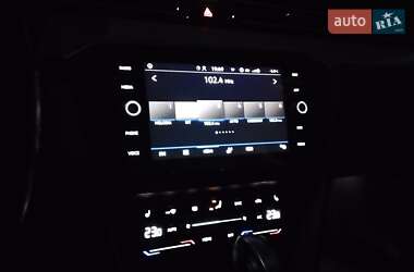 Седан Volkswagen Passat 2021 в 