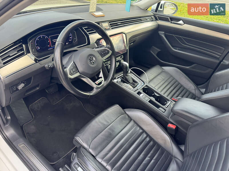 Универсал Volkswagen Passat 2020 в Ковеле