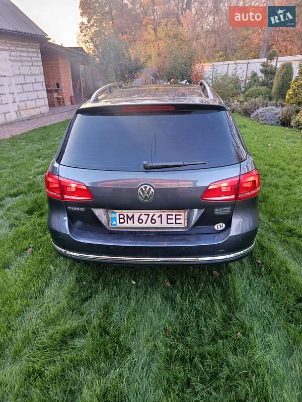 Универсал Volkswagen Passat 2011 в 