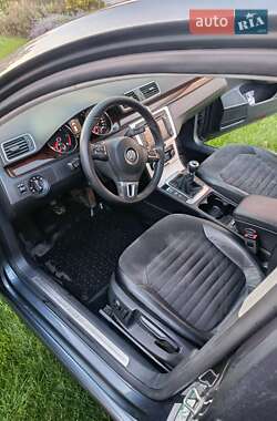 Универсал Volkswagen Passat 2011 в 