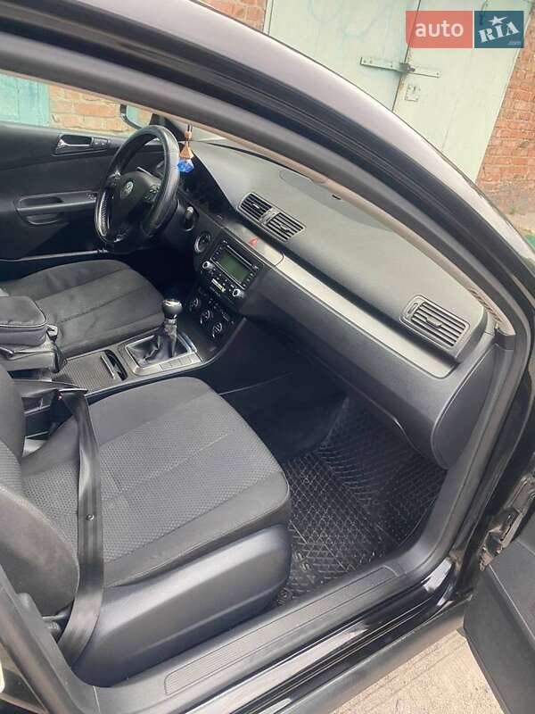 Универсал Volkswagen Passat 2005 в Белой Церкви