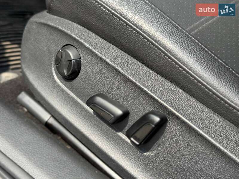 Седан Volkswagen Passat 2016 в Кривом Роге фото 27 Седан Volkswagen Passat 2016 в Кривом Роге