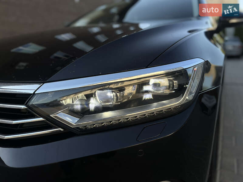 Универсал Volkswagen Passat 2015 в Харькове