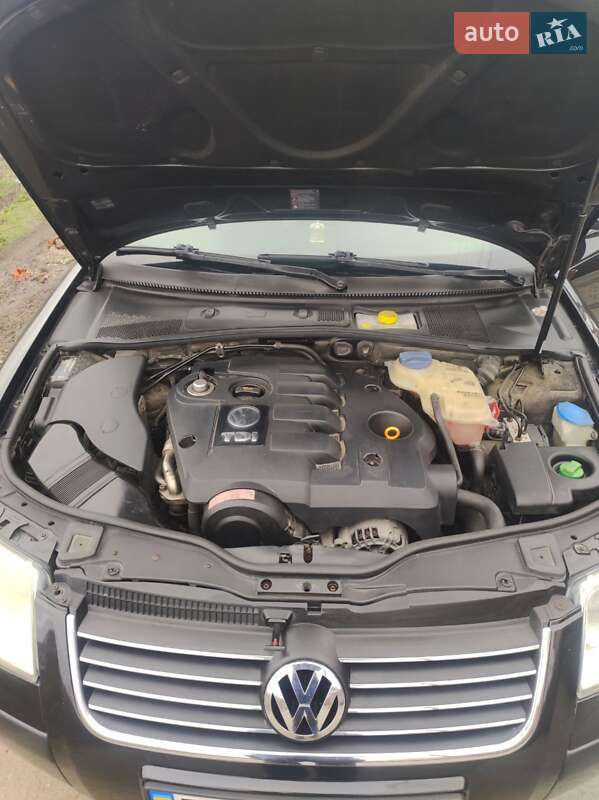 Універсал Volkswagen Passat 2003 в Львові