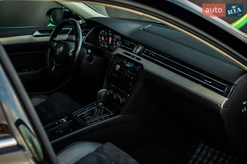 Универсал Volkswagen Passat 2019 в Луцке