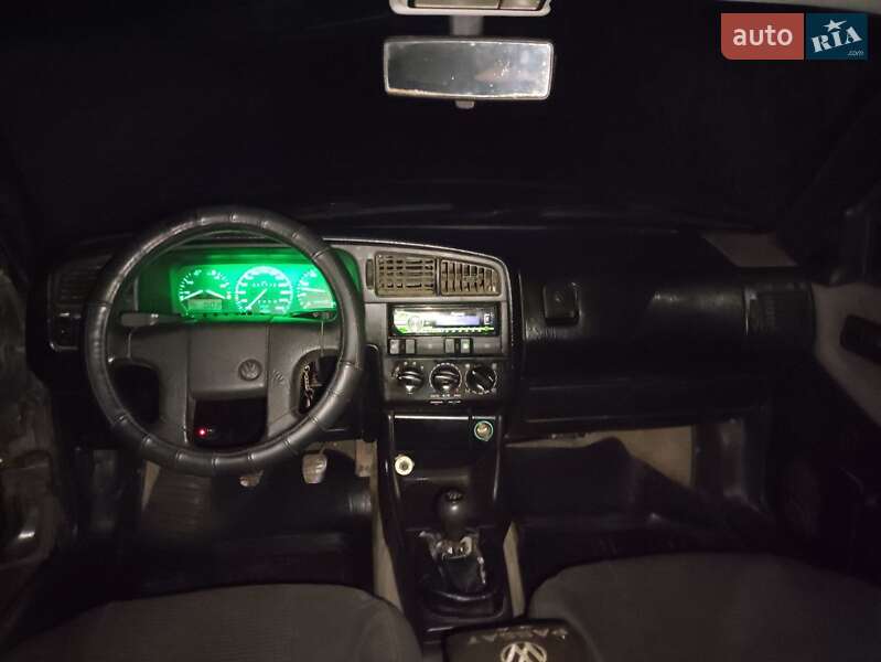 Универсал Volkswagen Passat 1990 в Кременчуге фото 33 Универсал Volkswagen Passat 1990 в Кременчуге