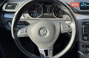 Универсал Volkswagen Passat 2012 в 
