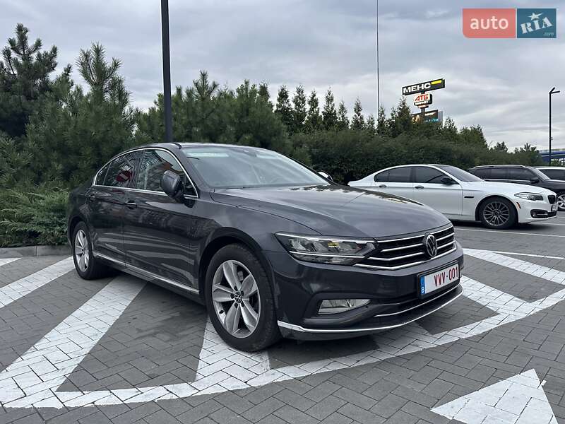 Volkswagen Passat 2021 Volkswagen Passat 2021