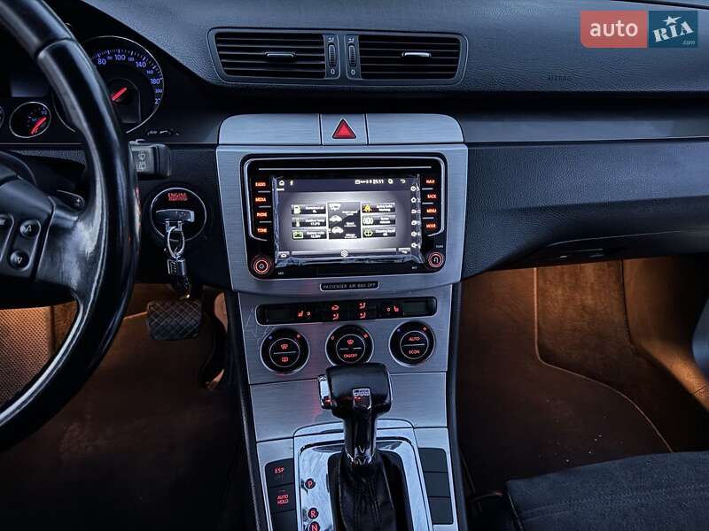 Универсал Volkswagen Passat 2006 в Киеве фото 41 Универсал Volkswagen Passat 2006 в Киеве