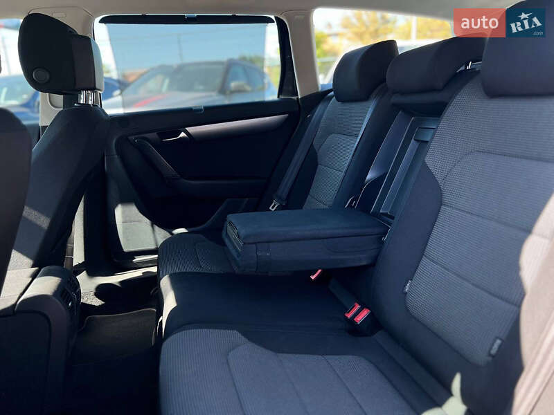 Универсал Volkswagen Passat 2011 в Полтаве фото 9 Универсал Volkswagen Passat 2011 в Полтаве