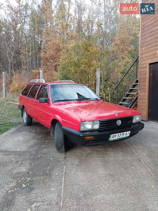 Универсал Volkswagen Passat 1987 в Житомире
