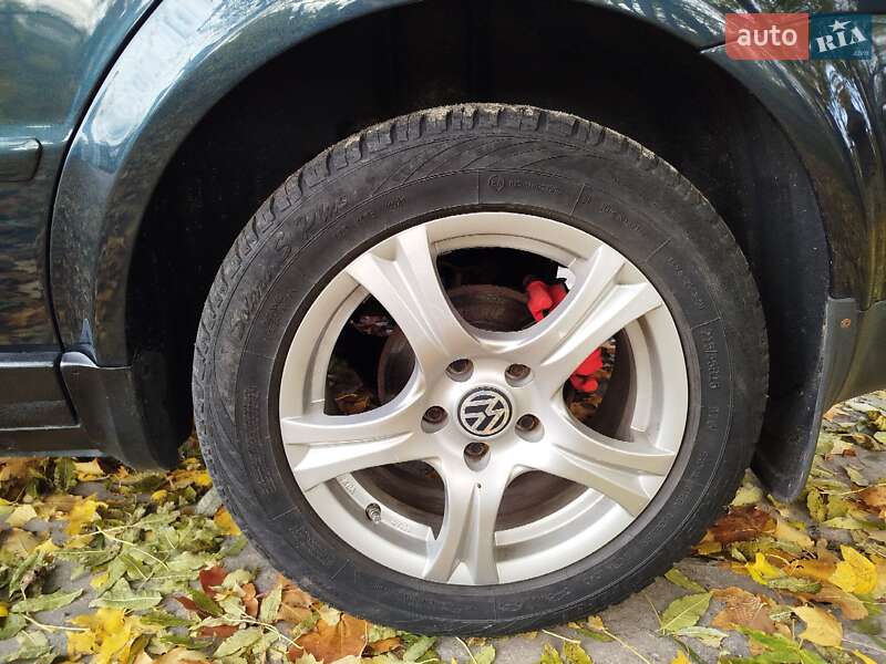 Седан Volkswagen Passat 1999 в Кагарлыке фото 10 Седан Volkswagen Passat 1999 в Кагарлыке