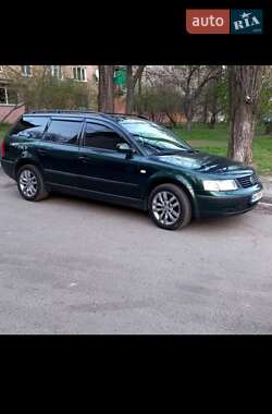 Универсал Volkswagen Passat 1998 в Обухове