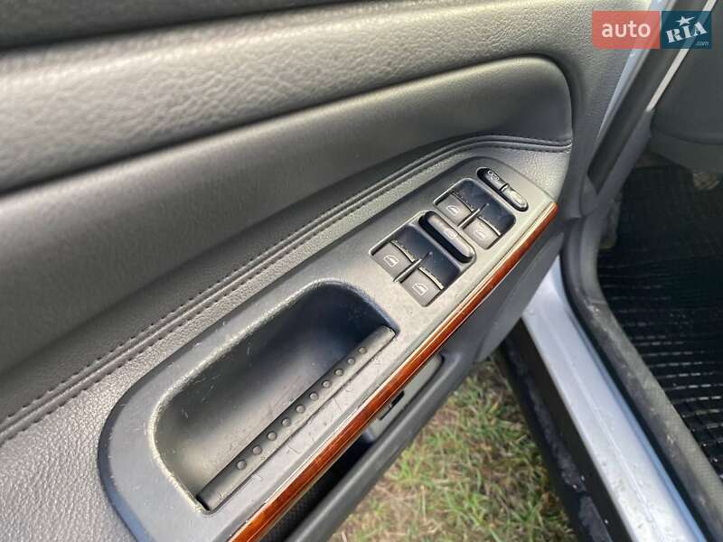 Седан Volkswagen Passat 2004 в Полтаві фото 12 Седан Volkswagen Passat 2004 в Полтаві