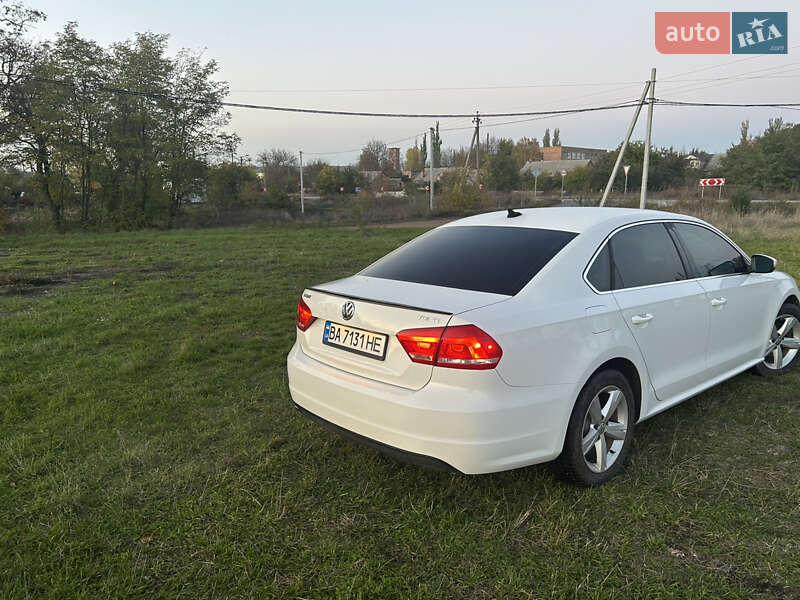 Седан Volkswagen Passat 2013 в Новоукраинке фото 6 Седан Volkswagen Passat 2013 в Новоукраинке