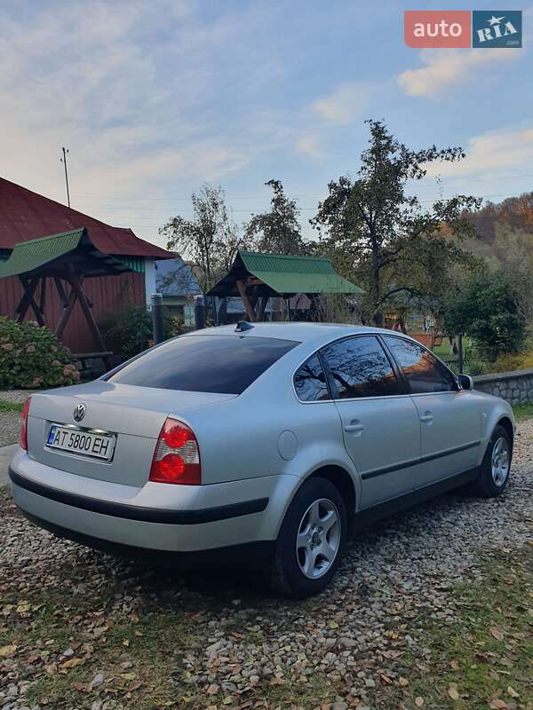 Седан Volkswagen Passat 2003 в Косове