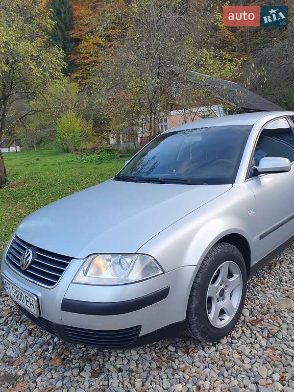 Седан Volkswagen Passat 2003 в Косове