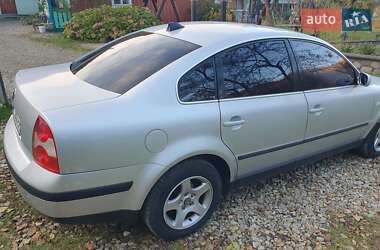 Седан Volkswagen Passat 2003 в  фото 18 Седан Volkswagen Passat 2003 в