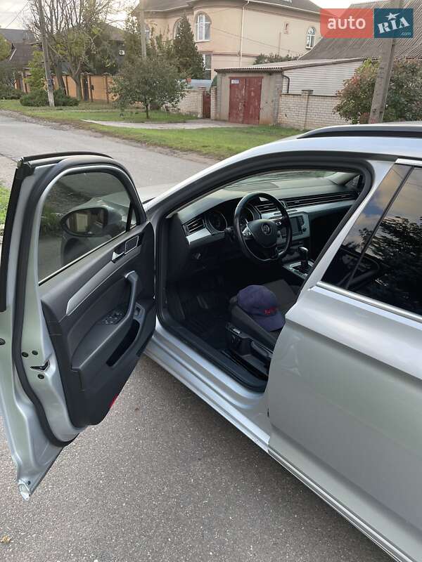 Универсал Volkswagen Passat 2016 в Кривом Роге