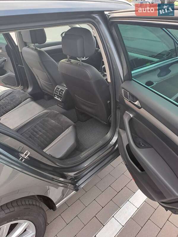 Універсал Volkswagen Passat 2016 в Вінниці