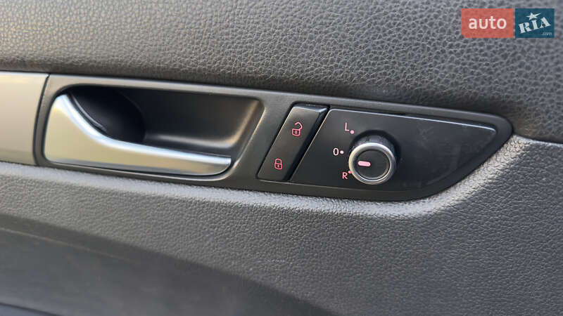 Седан Volkswagen Passat 2011 в Глухове фото 20 Седан Volkswagen Passat 2011 в Глухове
