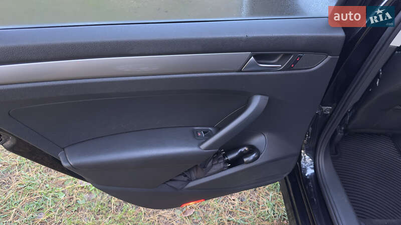 Седан Volkswagen Passat 2011 в Глухове фото 22 Седан Volkswagen Passat 2011 в Глухове