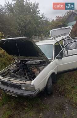 Універсал Volkswagen Passat 1985 в Житомирі