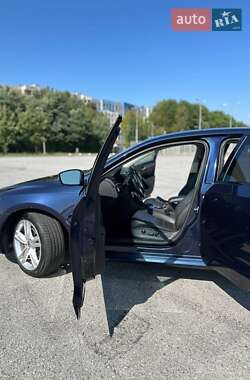 Седан Volkswagen Passat 2014 в 