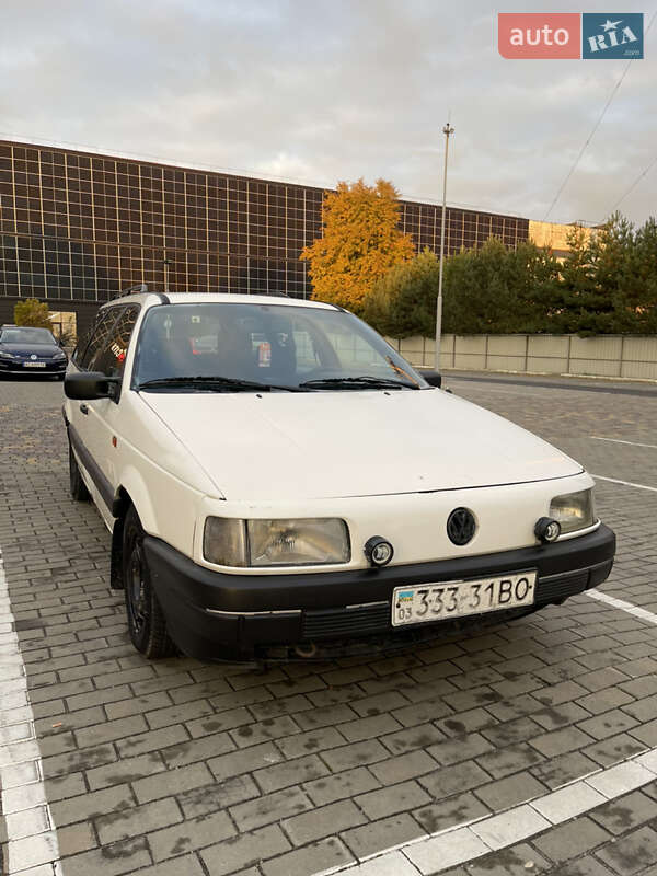 Универсал Volkswagen Passat 1992 в Луцке