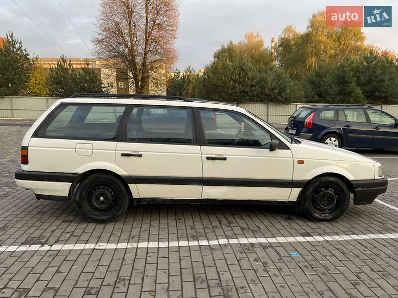 Универсал Volkswagen Passat 1992 в Луцке