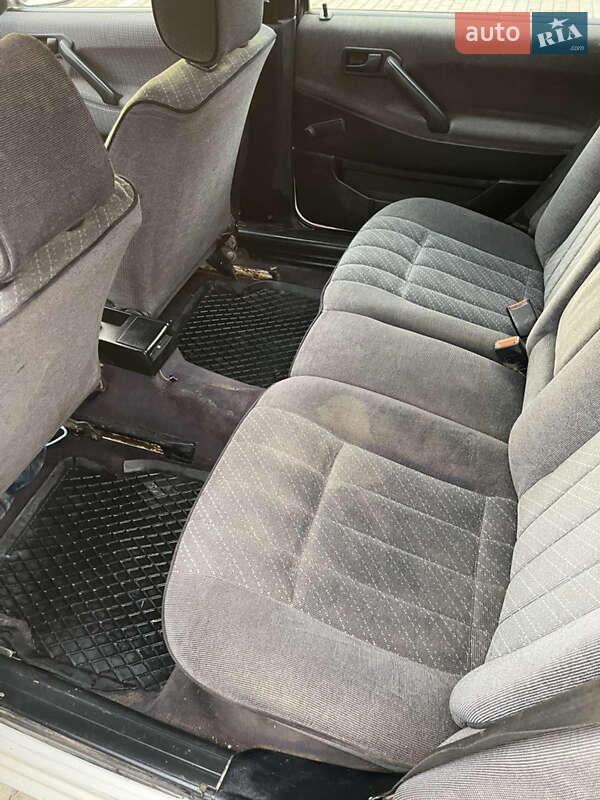 Универсал Volkswagen Passat 1992 в Луцке